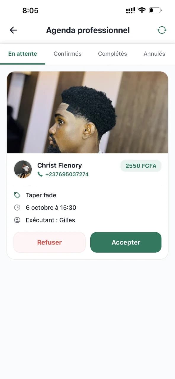 Demandes de réservation à accepter ou refuser dans l'espace professionnel de Cameroun Salon